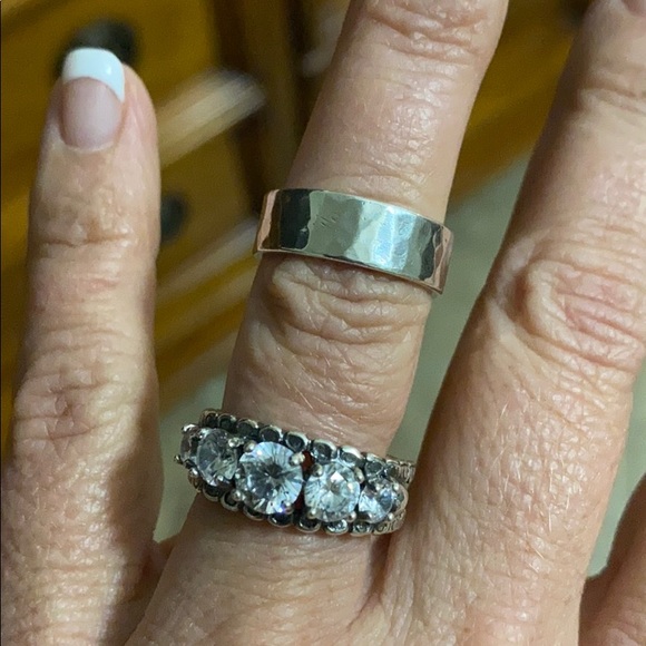 James Avery Jewelry - Jame Avery Hammered Band